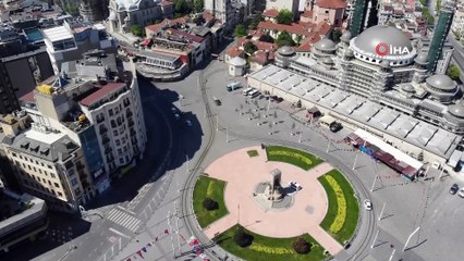 Sokağa çıkma kısıtlaması sonrası Taksim Meydanı sessizliğe büründü