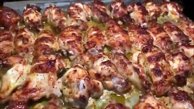 FIRINDA ENFES SOSLU TAVUK TARİFİ