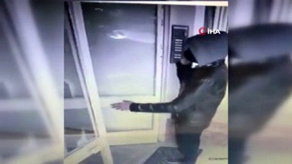 Yaşlı kadın, "Hesaplarınız FETÖ tarafından ele geçirildi" denilerek dolandırıldı