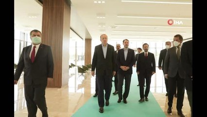 Cumhurbaşkanı Erdoğan, Atatürk Havalimanı'nda Yeşilköy Hastanesi'nde incelemelerde bulundu