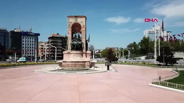 TAKSİM MEYDANI VE İSTİKLAL CADDESİ'NDEKİ SAKİNLİK HAVADAN GÖRÜNTÜLENDİ