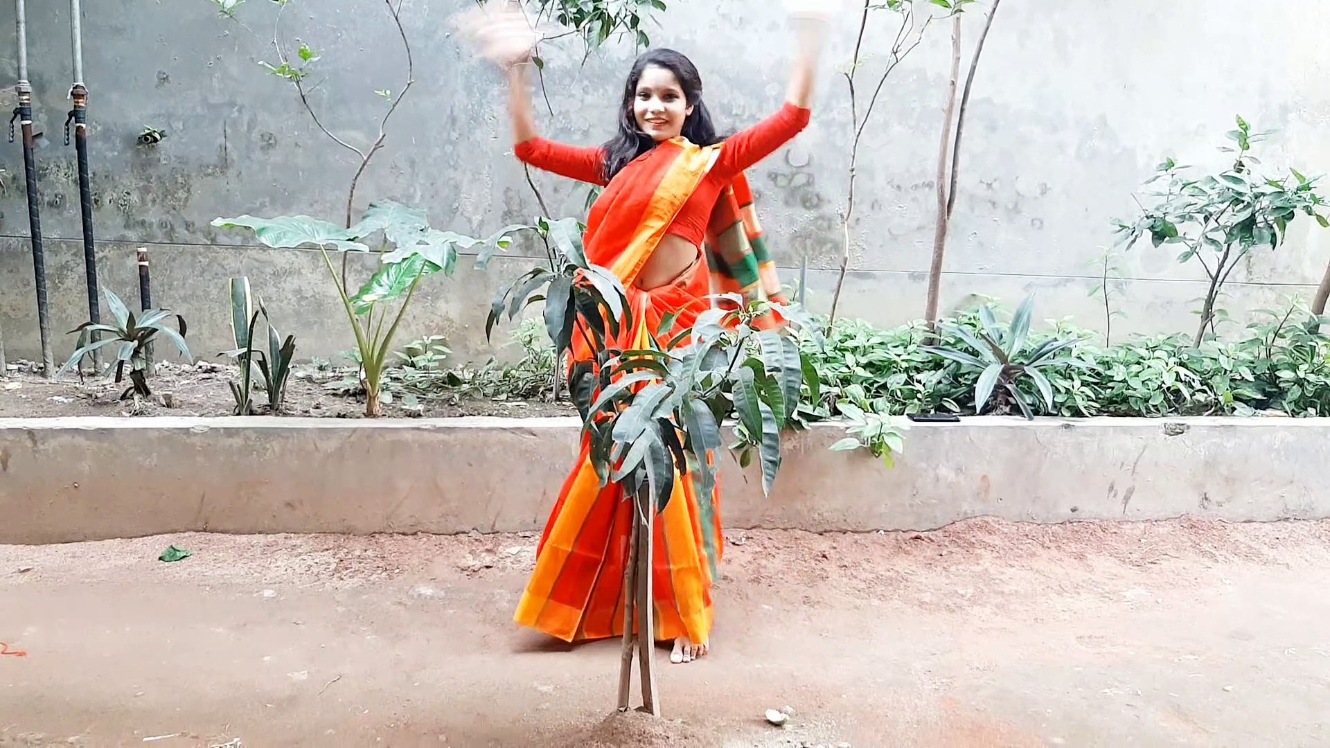 ⁣Premier Baksho | Bangla Dance | Bangla Song.