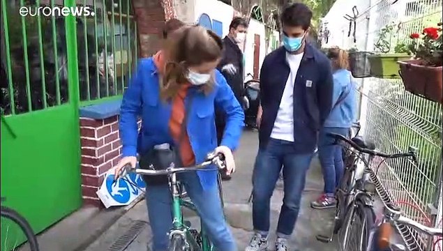 Get to work on a bike - European governments work to put in place wider and more cycle paths