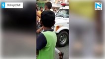 New Delhi - Lockdown में युवक ने शराब के नशे में किया हंगामा,वीडियो हुआ वायरल