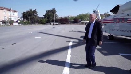 Cumhurbaşkanı Erdoğan, yapımı devam eden hastaneleri inceledi (3)