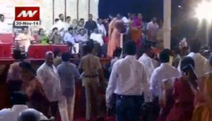 00:00 AM top headlines