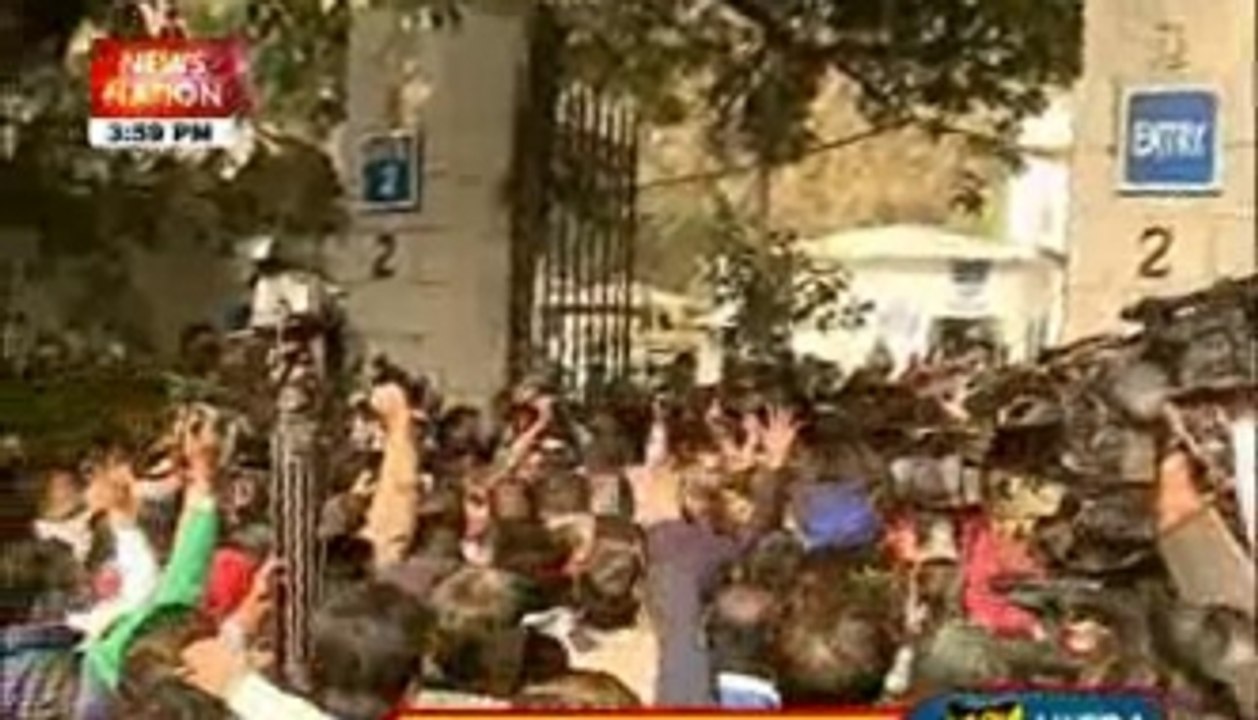 PM Narendra Modi backs Arun Jaitley at BJP meet