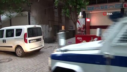 Diyarbakır’da kaynana dehşeti...Gelinini defalarca bıçakladı