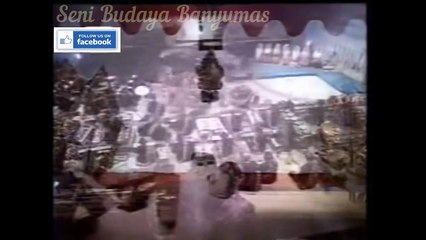 Wayang Kulit/Shadow Puppets.Hanoman vs Giant. Ki Entus Susmono (alm)
