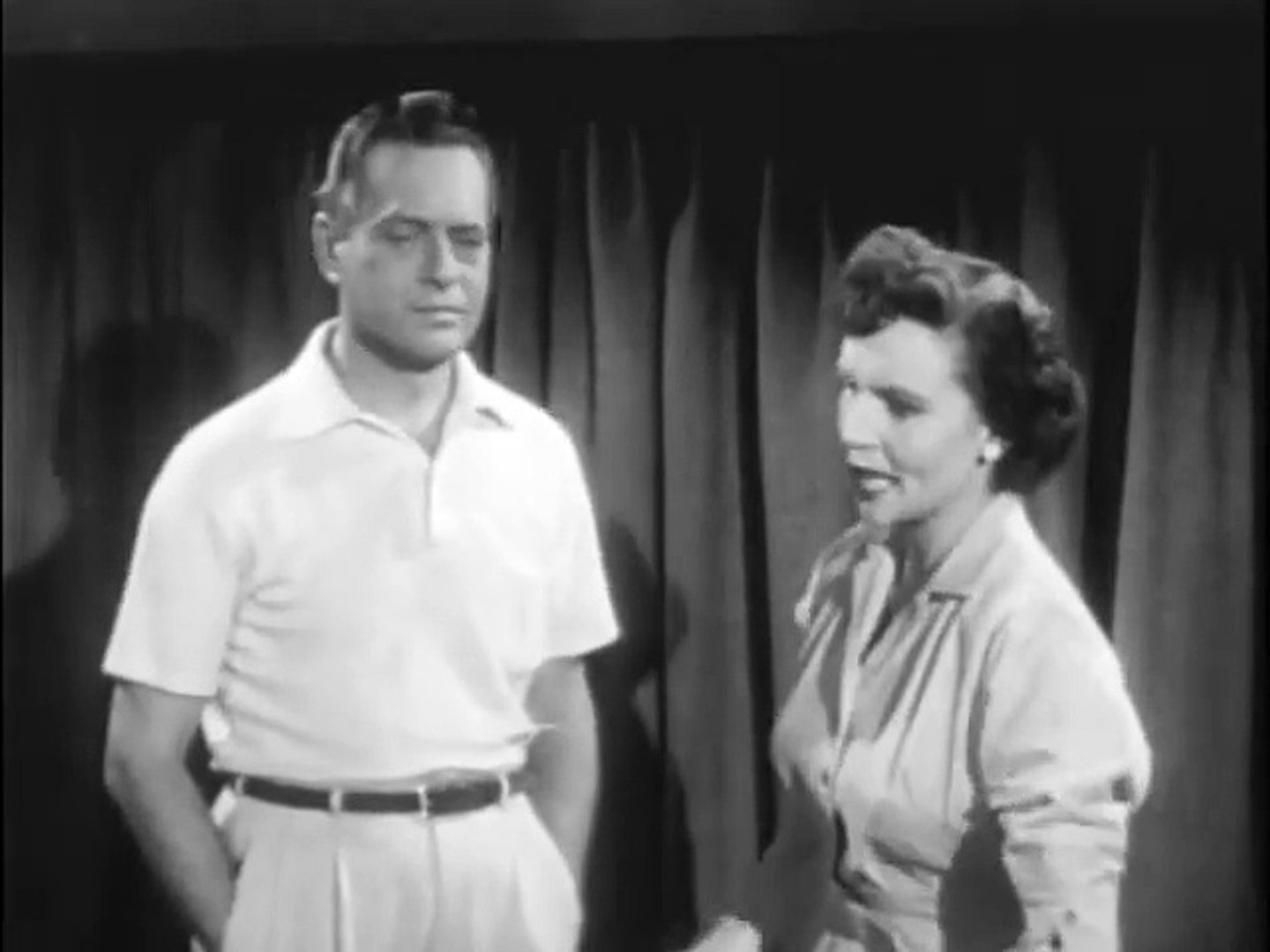 Life With Elizabeth:Cut Down Furniture/Hypnosis/Home Movies (Comedy)