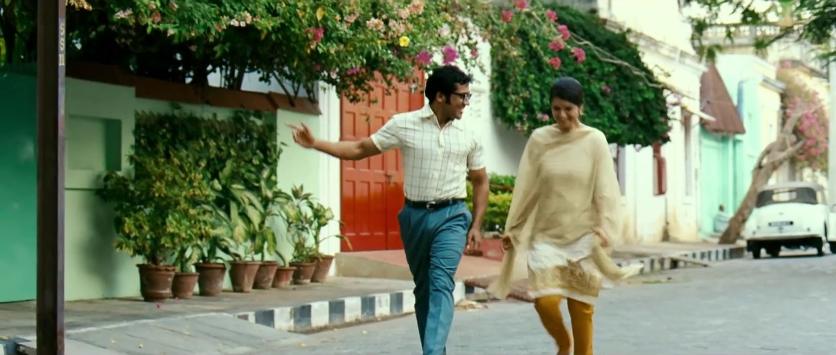Vaaranam_Aayiram_Mundhinam_Video