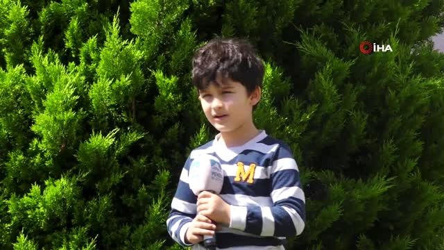 Sağlık çalışanı annelere çocuklarından sürpriz anneler günü videosu