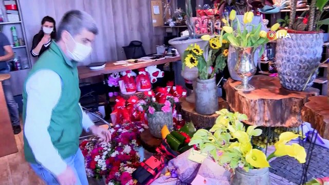 - Çiçekçilerde Anneler Günü yoğunluğu