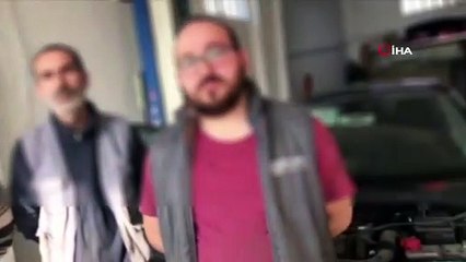 Otomobil hırsızları çaldıkları aracı parçalarken böyle yakalandı