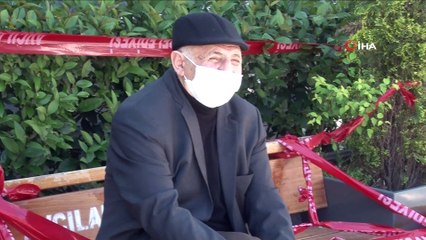 65 yaş üstü vatandaşlar sokağa çıktı: 'Çok üzgünüm hayalet bir şehir gibi olmuş'