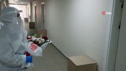 - Karantinada anneler günü