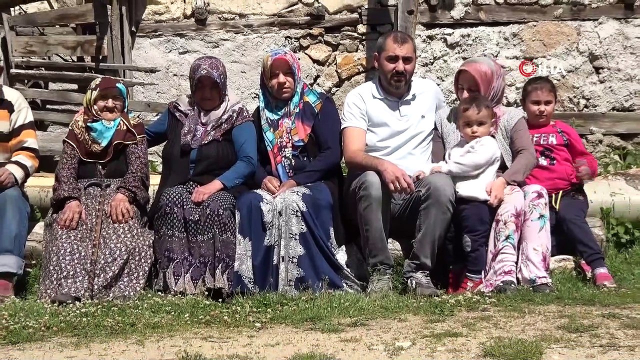 108 yaşında en anlamlı Anneler Günü kutlaması İçişleri Bakanı Süleyman Soylu ve torununun torunundan geldi