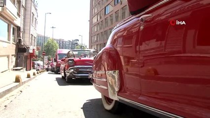 Fatih Belediyesi'nden renkli anneler günü kutlaması