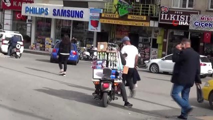 Görenleri şoke eden motosikletli