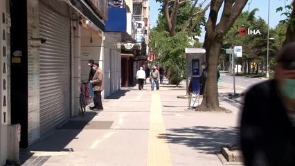 Kısıtlama gününde boş cadde ve sokaklar onların oldu