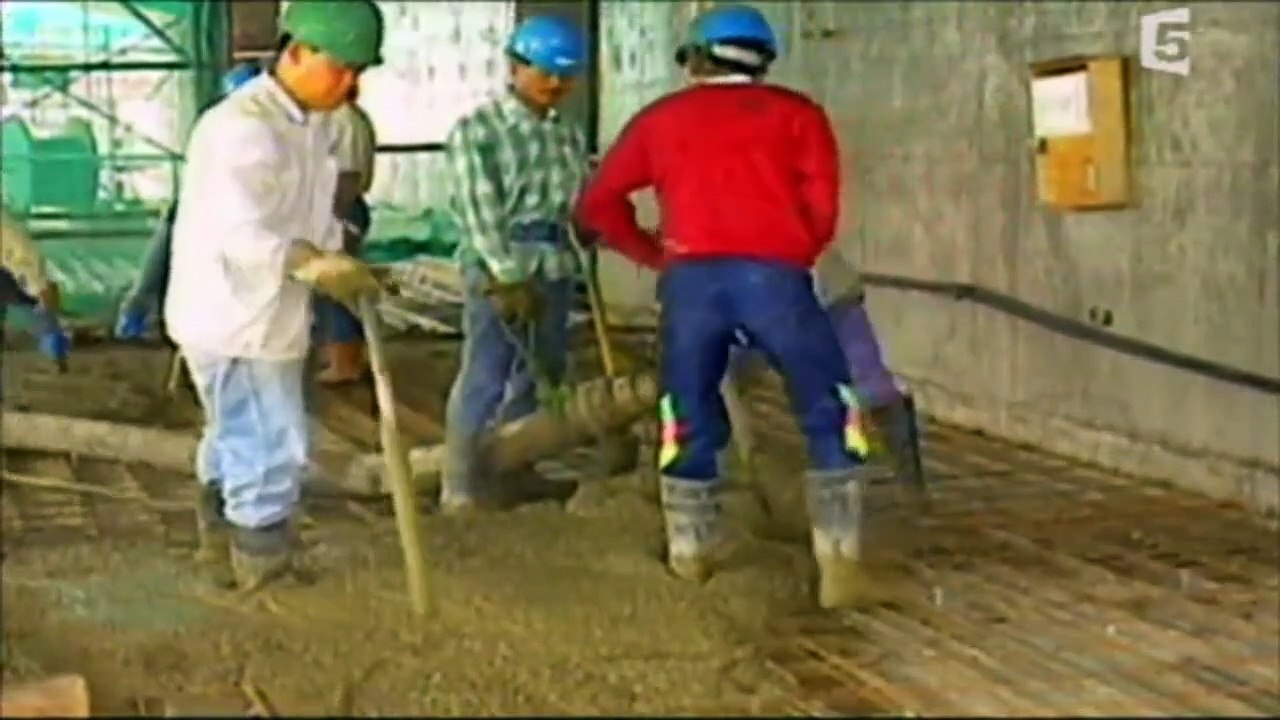 France 5 : C.N, Pub, B.A, Superstructures : Les tours les plus hautes du monde : 01-11-2008