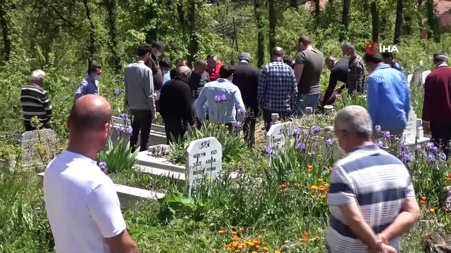 En acı Anneler Günü: Yediği erik boğazına kaçan 14 aylık Alya bebek kurtarılamadı