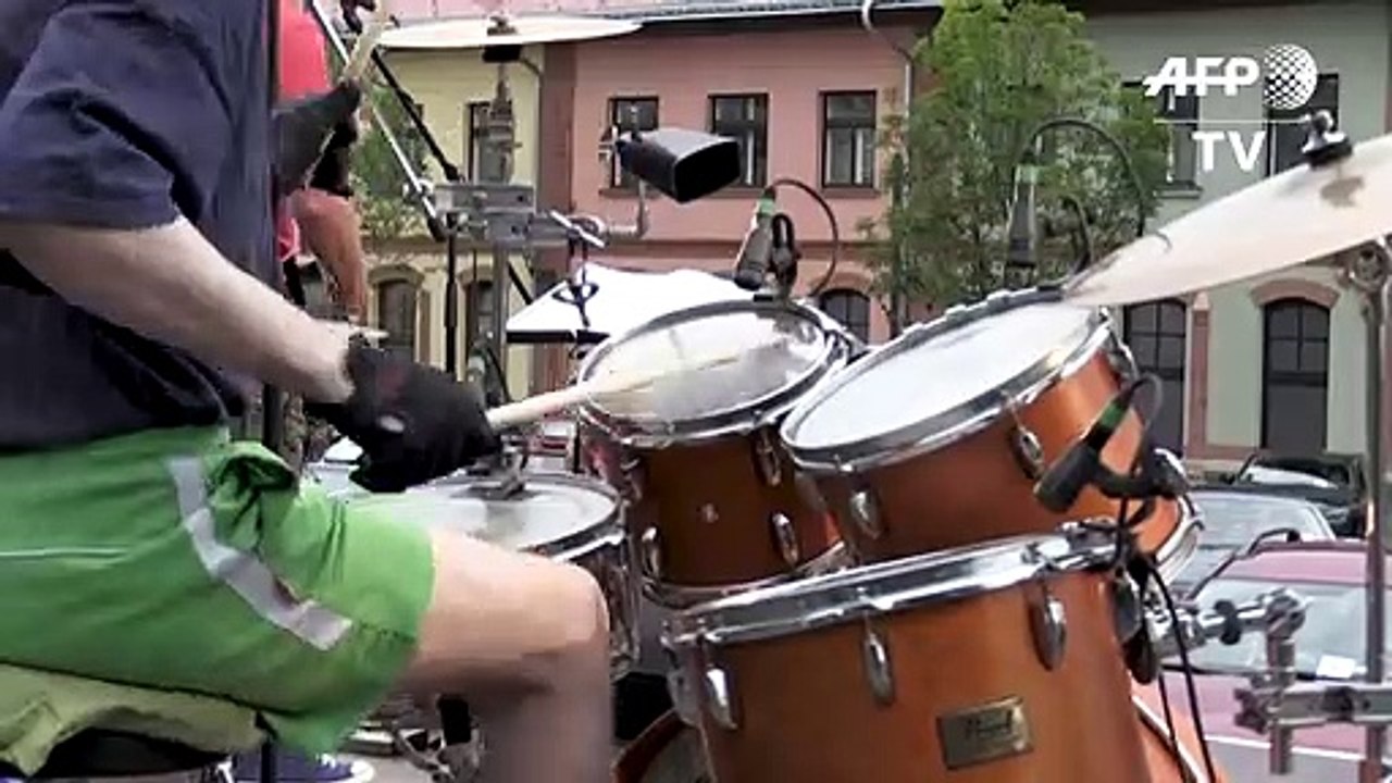 Prag: Ein Drive-In-Rockkonzert