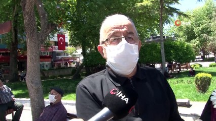 Kaymakam Açıkgöz, Anneler Gününde şehit annesini ziyaret etti