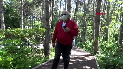 65 YAŞ ÜSTÜ SOKAĞA ÇIKTI