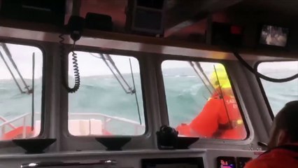 LE CAP D'AGDE - L'équipage de la SNSM en action