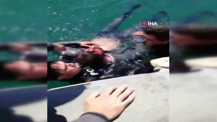 Fatih Sultan Mehmet Köprüsü'nden atlayan şahısı deniz polisi kurtardı