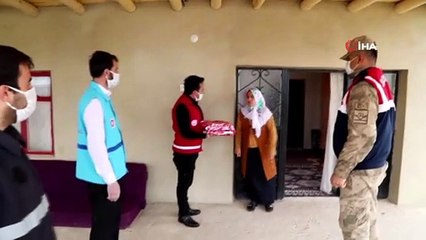 Şehit anneleri ve eşleri Anneler Günü'nde unutulmadı