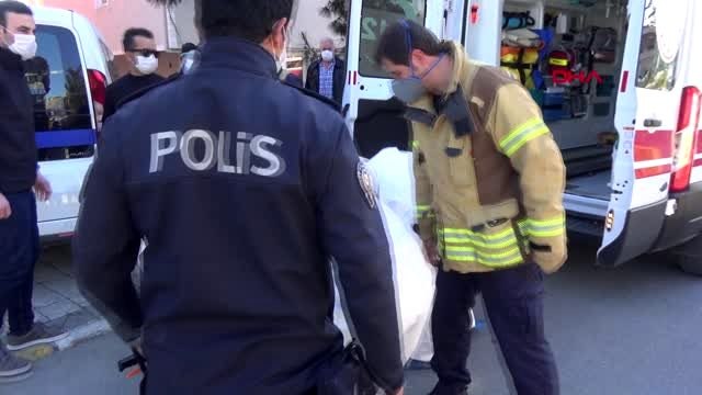 SİLİVRİ'DE EVİNDE DÜŞEREK MAHSUR KALAN YAŞLI KADINI İTFAİYE KURTARDI