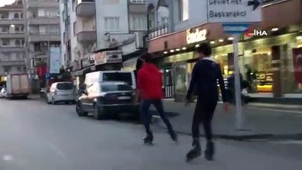 Kısıtlamayı patenleri ile deldiler