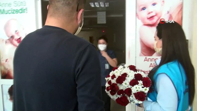 İstanbul'da yaşayan Doruk, Nusaybin'deki hemşire annesine Anneler Günü sürprizi yaptı