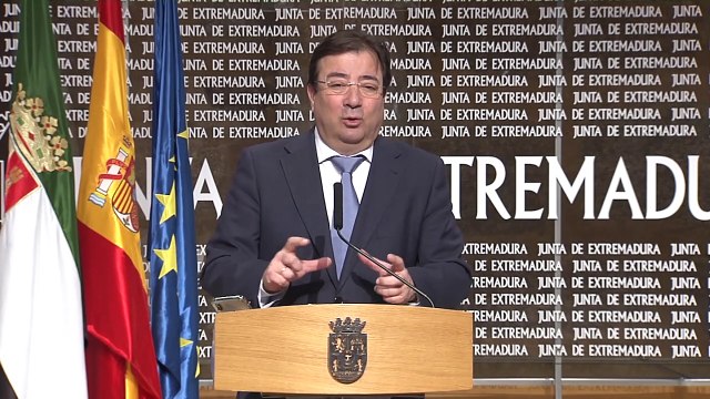 Fernandez Vara ve «absurdas» las franjas en la fase 1: un café en una terraza a cualquier hora sí, deporte no