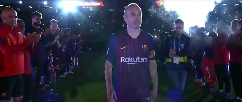 Những hình ảnh trong ngày chia tay của Iniesta