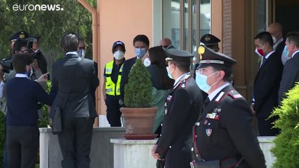Silvia Romano torna a casa: sta bene e si è convertita