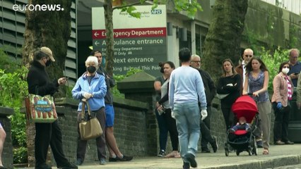 Lockerungen in Großbritannien: Menschen sollen wachsam bleiben