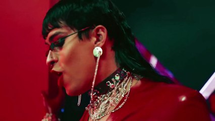 Bad Bunny sorprende y estrena en cuarentena 'Las Que No Iban A Salir'