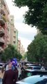 ¡Quieren acabar con nuestra libertad! La Policía trata de impedir las caceroladas contra el gobierno en la zona de la calle Núñez de Balboa de Madrid