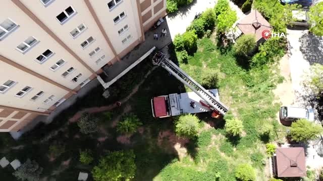 Minik Göktuğ'un doğum günü pastası itfaiye merdiveniyle geldi