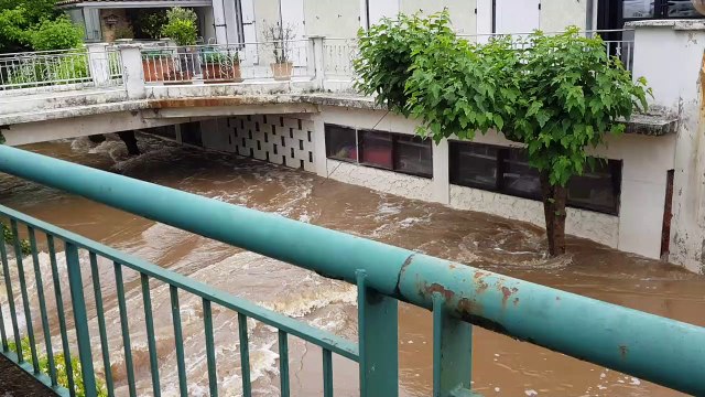 Inondations à Langon (Gironde), route de Bazas
