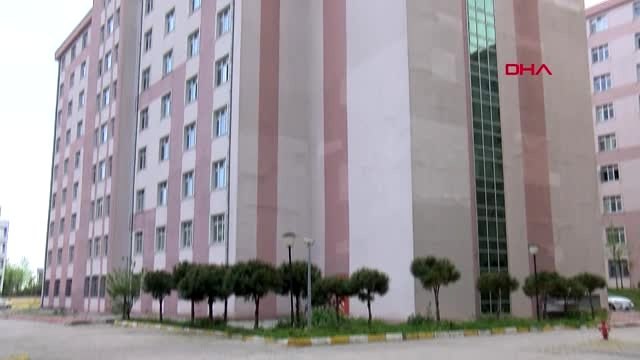 SPOR Beşiktaş, Gençlerbirliği ve Altaylı futbolcuların karantinada kaldığı yurttan ve çalıştığı...