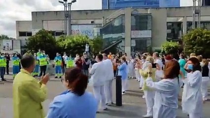 Homenaje de los sanitarios de La Paz a un compañero del Summa fallecido