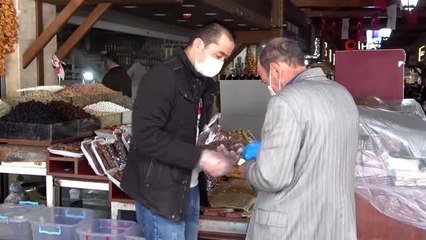 Elazığ'da 92 yıllık kapalı çarşı 44 gün sonra açıldı