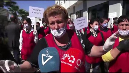 Orea News - Protestë për pagat e luftës, fasoneritë në Krujë e Kuçovë kërkojnë mbështetje financiare