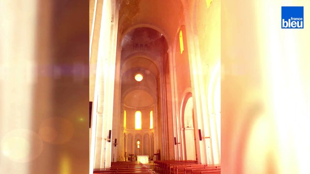 Les Chemins du Patrimoine - Bourg St Andéol -église et sarcophage .