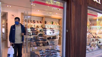 تونس ترفع القيود تدريجيا وتستأنف نشاط العديد من القطاعات