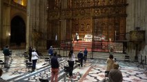 Misa en la Catedral de Sevilla al comienzo de la Fase 1 por coronavirus